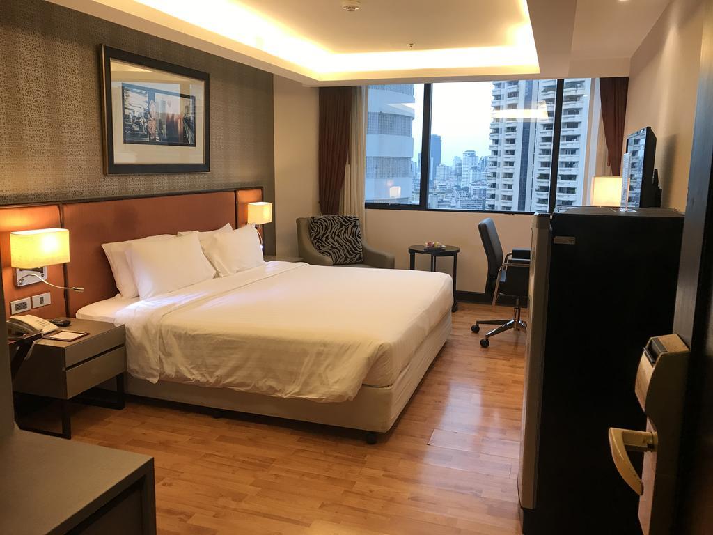 Rembrandt Suites Bangkok Exterior foto