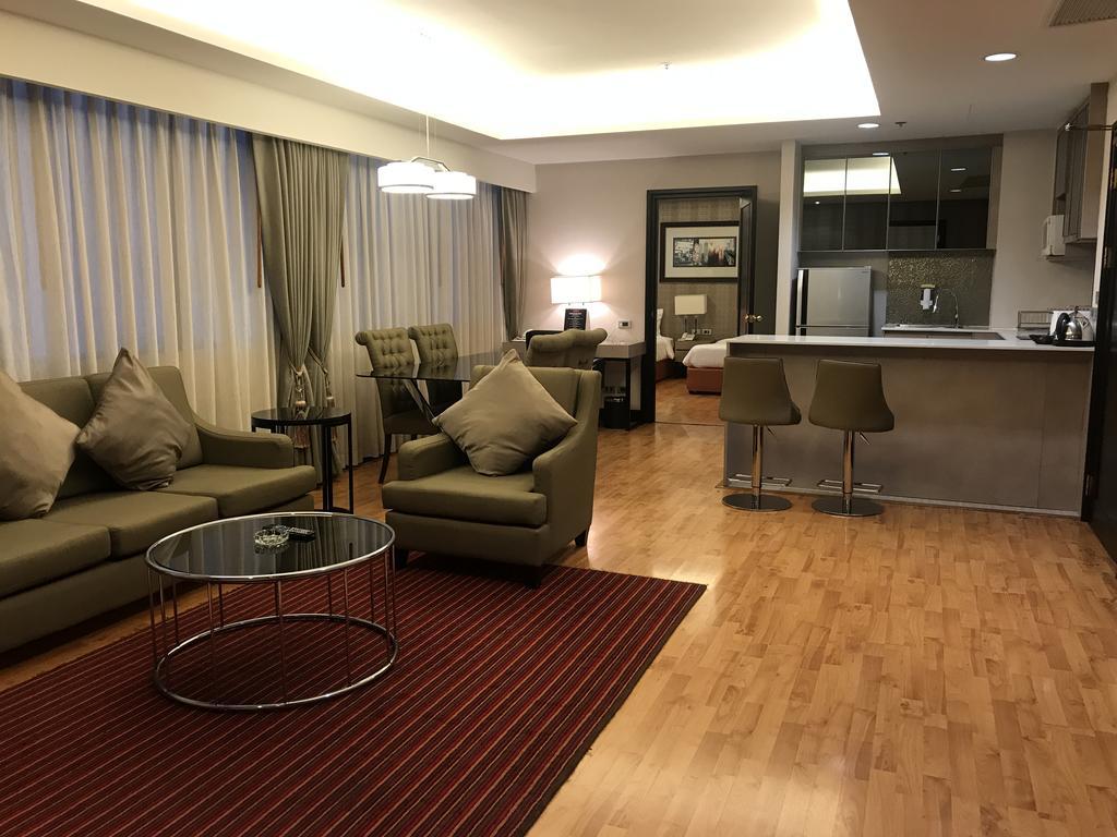 Rembrandt Suites Bangkok Exterior foto