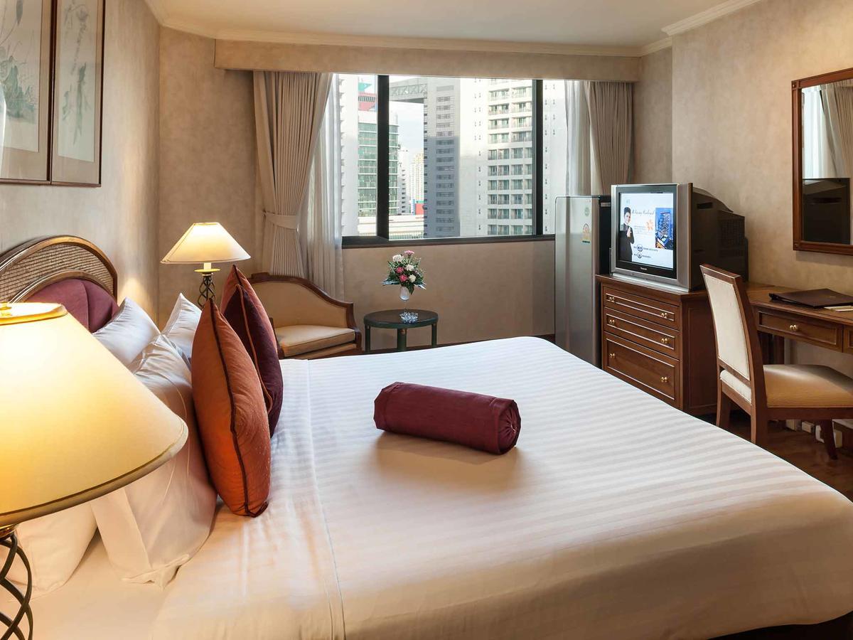 Rembrandt Suites Bangkok Exterior foto