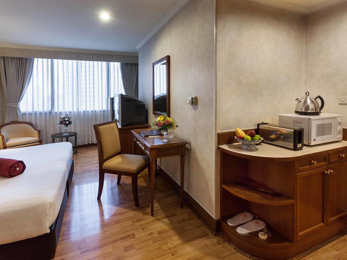 Rembrandt Suites Bangkok Exterior foto