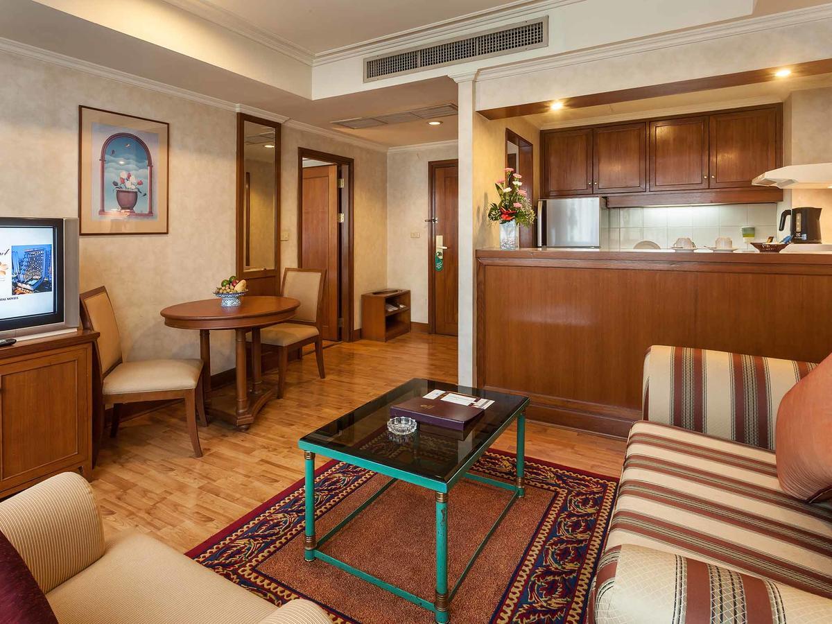 Rembrandt Suites Bangkok Exterior foto