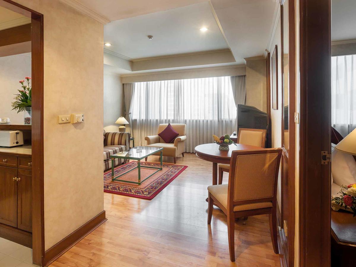 Rembrandt Suites Bangkok Exterior foto